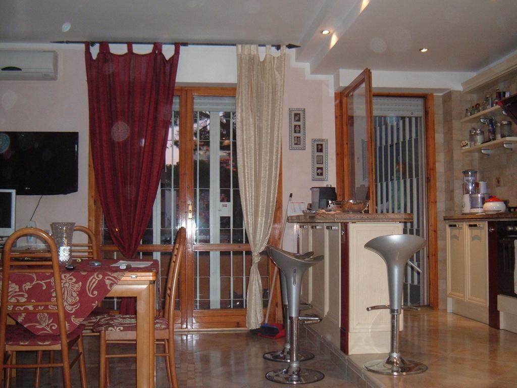 Bed and Breakfast Casa Vacanza Gaudenti Рим Экстерьер фото